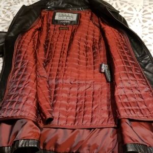 Ladies/Juniors Gorgeous  Leather Jacket